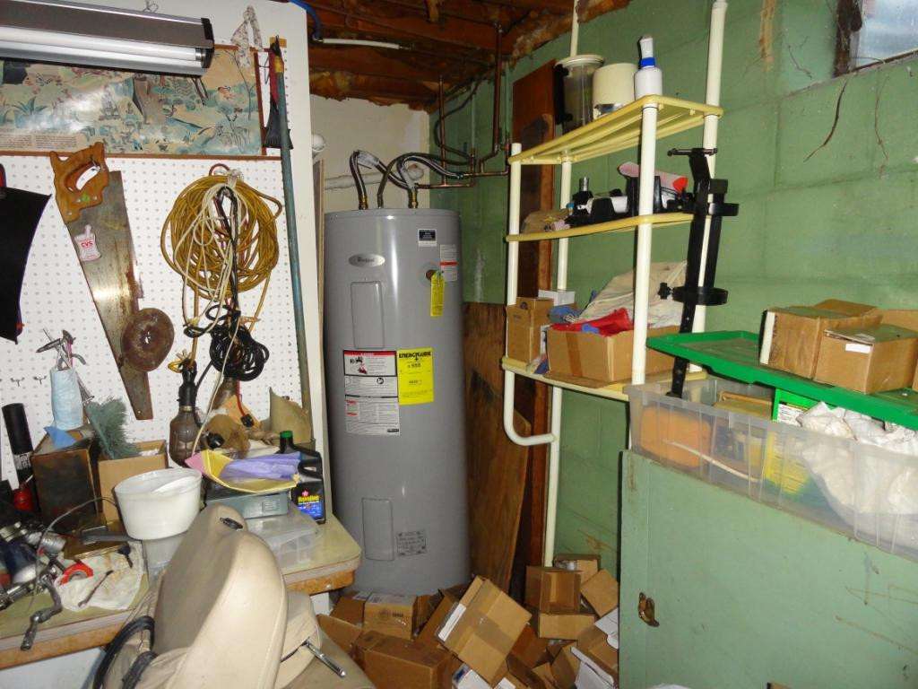 157 Snyder Road Gray, TN 37615 - Photo 31 of 36 Hot water heater