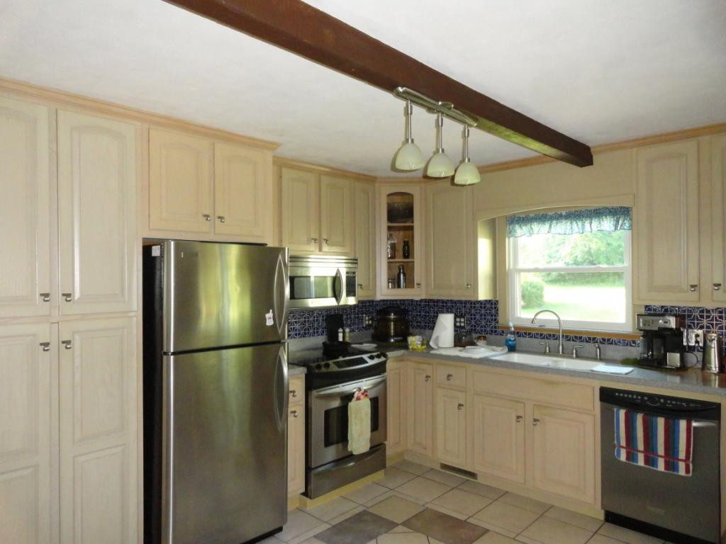 157 Snyder Road Gray, TN 37615 - Photo 6 of 36 Updated cabinets w pull outs