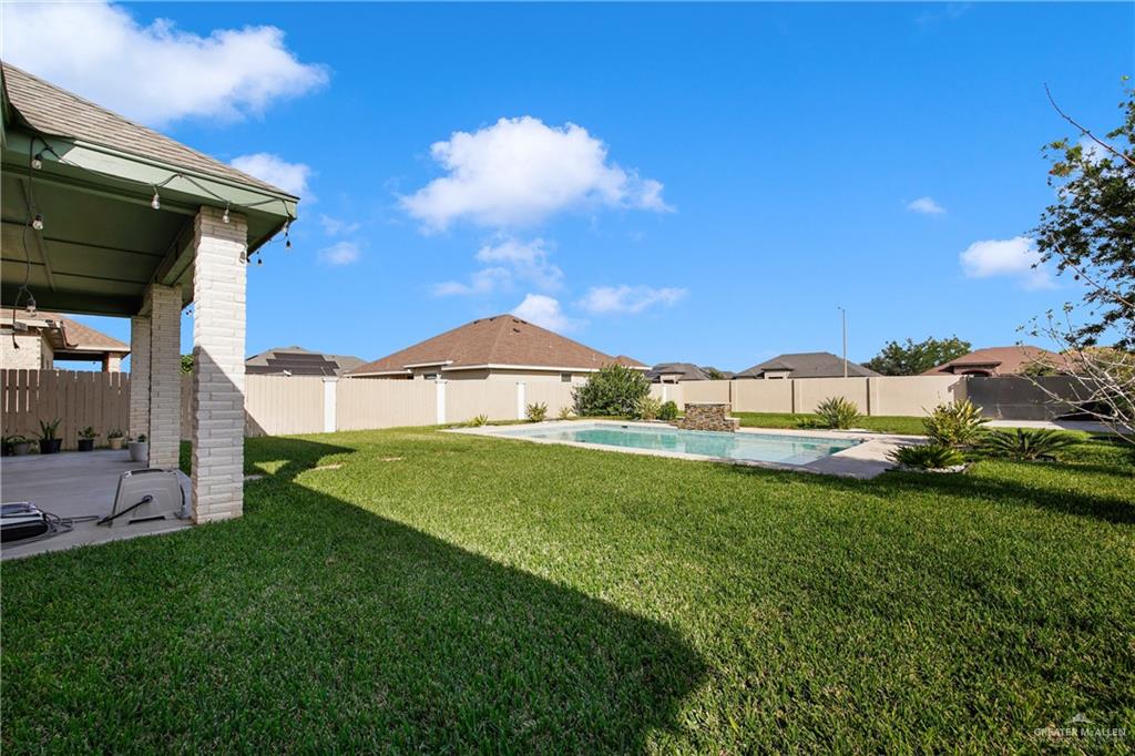 305 North 15th Street Hidalgo, TX 78557 - Photo 22 of 28 a view of a house with a yard