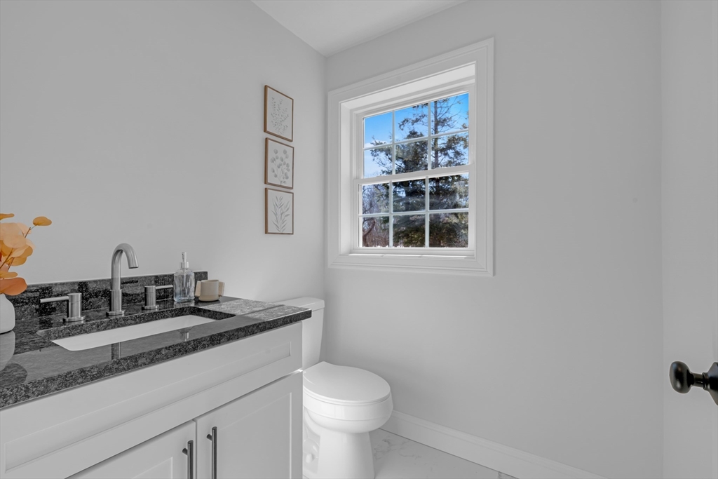 63 North Street, Unit A Worcester, MA 01605 - Photo 9 of 23