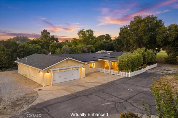 $925,000 | 8680 Portola Road, Atascadero, CA 93422