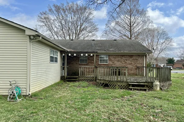 $274,900 | 207 Spence Lane, Franklin, KY 42134