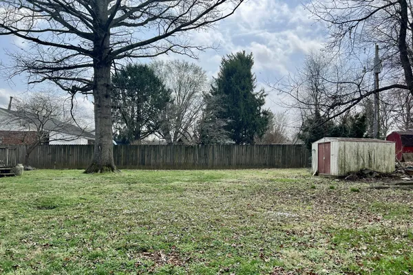 $274,900 | 207 Spence Lane, Franklin, KY 42134