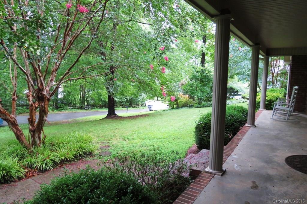 1585 Daybreak Ridge Kannapolis, NC 28081 - Photo 5 of 31 Gallery Image 5