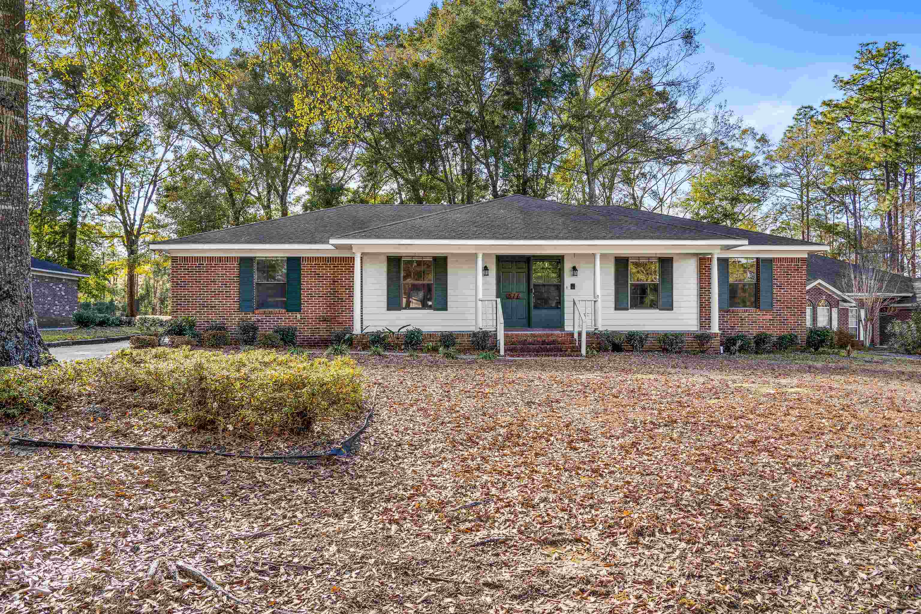 511 Ridgewood Drive Daphne, AL 36526 - Photo 1 of 59 Front Of Structure