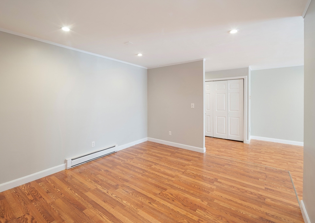 9 Weld Street, Unit 14 Framingham, MA 01702 - Photo 5 of 15