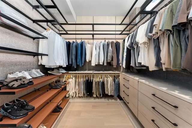 $13,750,000 | 661 Melaleuca Lane, Miami, FL 33137