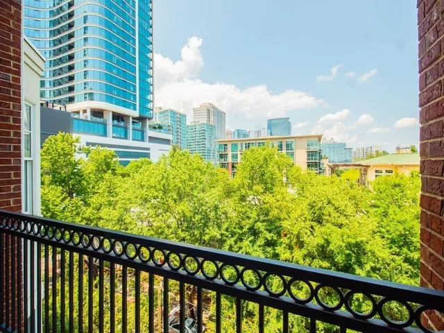 $2,495 | 850 Piedmont Avenue Northeast, Unit 2502, Atlanta, GA 30308