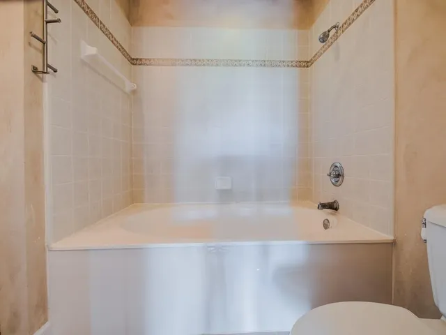 $2,495 | 850 Piedmont Avenue Northeast, Unit 2502, Atlanta, GA 30308