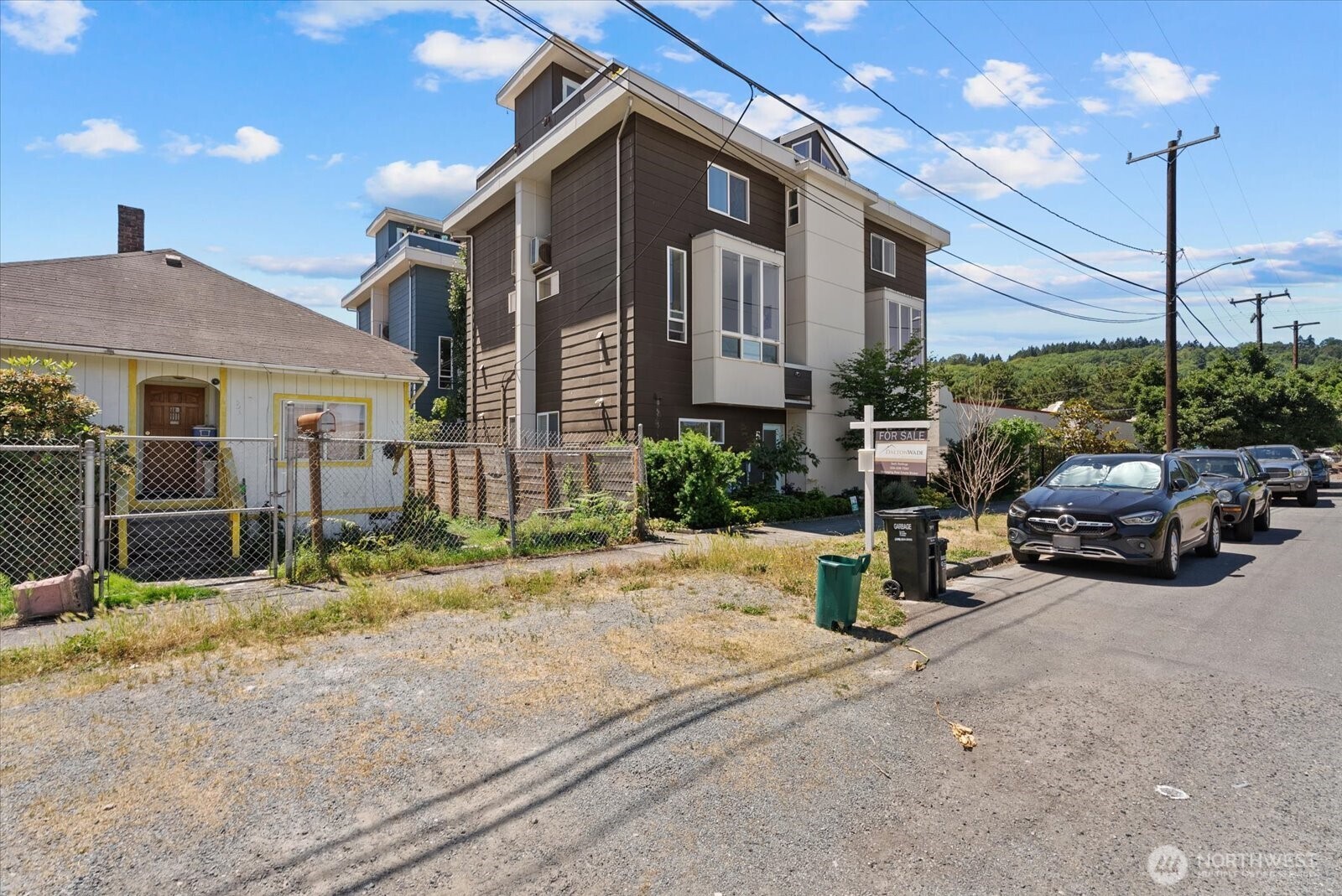 513 South Sullivan Street Seattle, WA 98108 - Photo 23 of 24