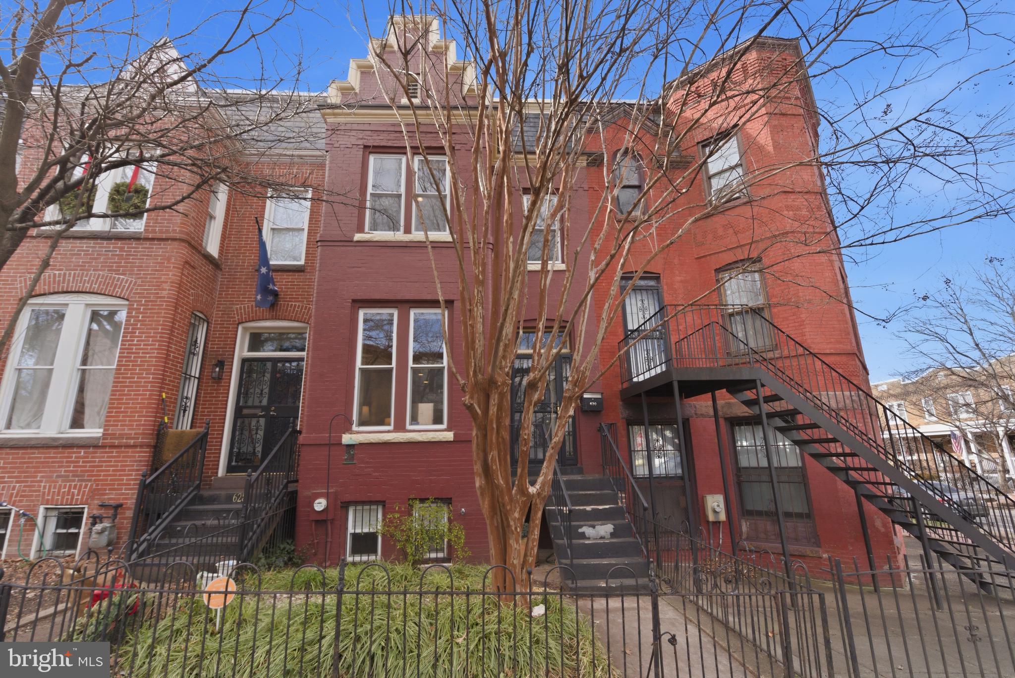 630 13th Street Northeast Washington, DC 20002 - Photo 2 of 30