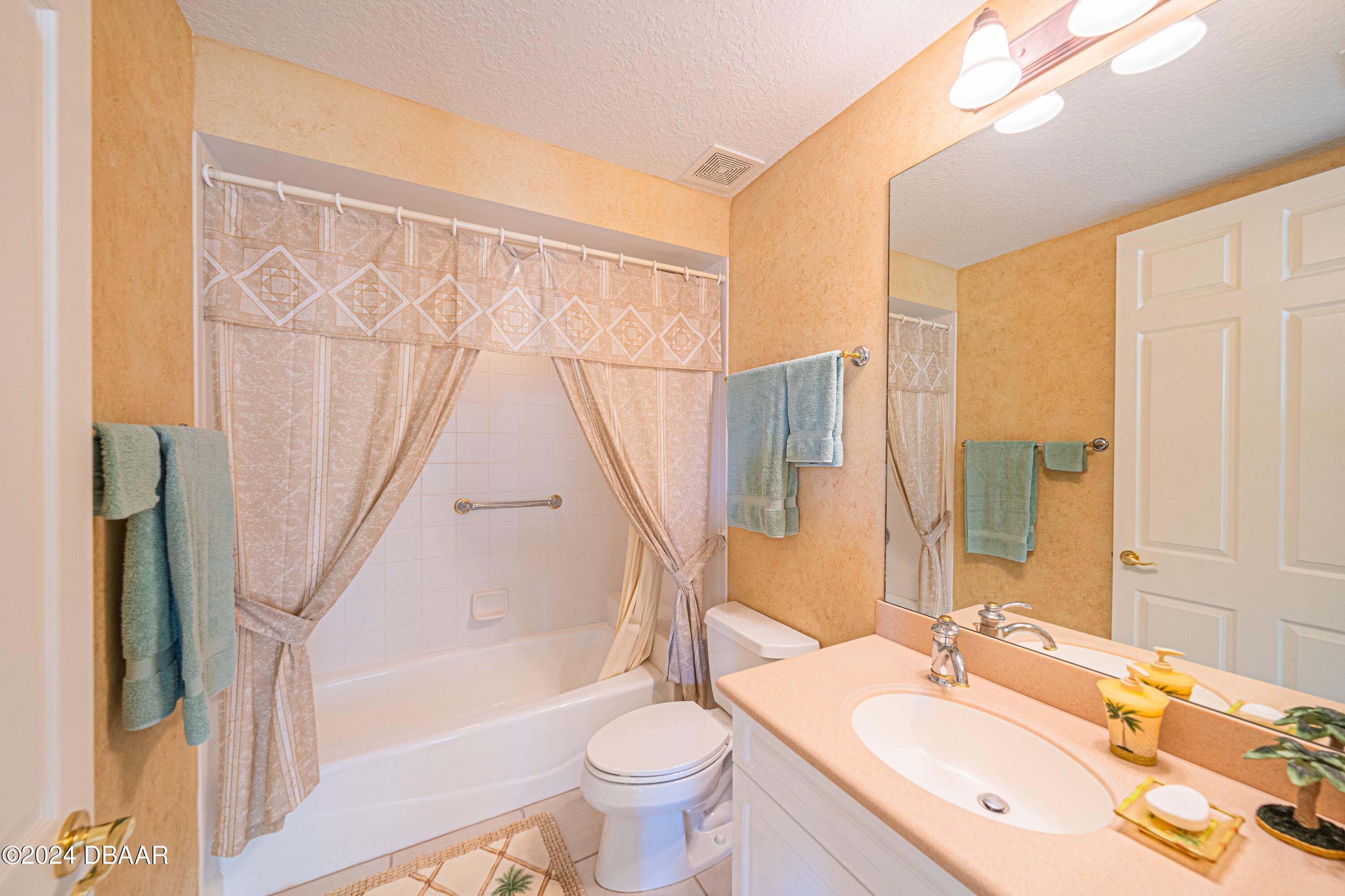 4625 Rivers Edge Village Lane, Unit 5301 Ponce Inlet, FL 32127 - Photo 20 of 50 SEPARATE TUB AND DOUBLE VANITY
