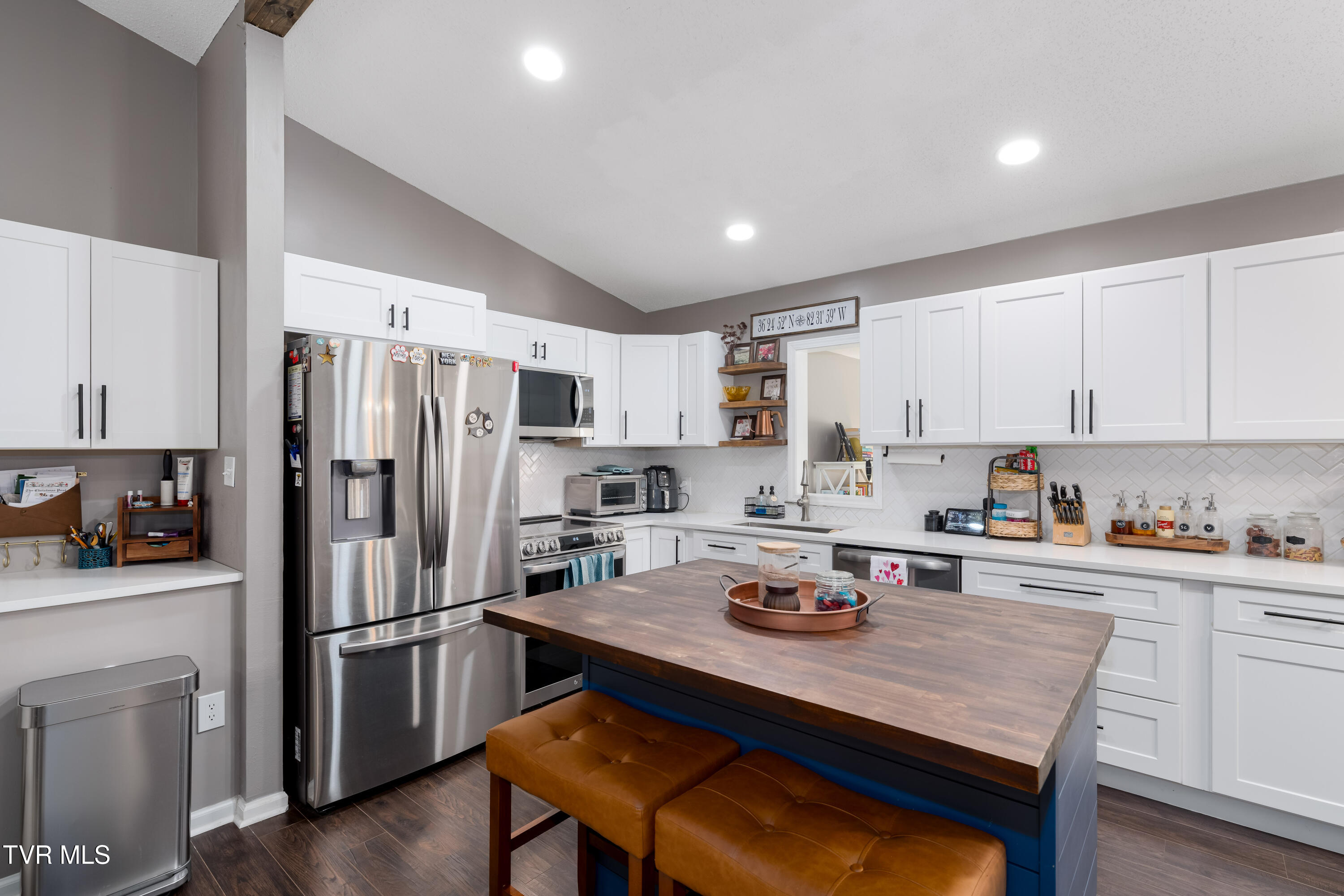 125 Rosebud Lane Gray, TN 37615 - Photo 16 of 66 125 Rosebud Ln (51 of 75)