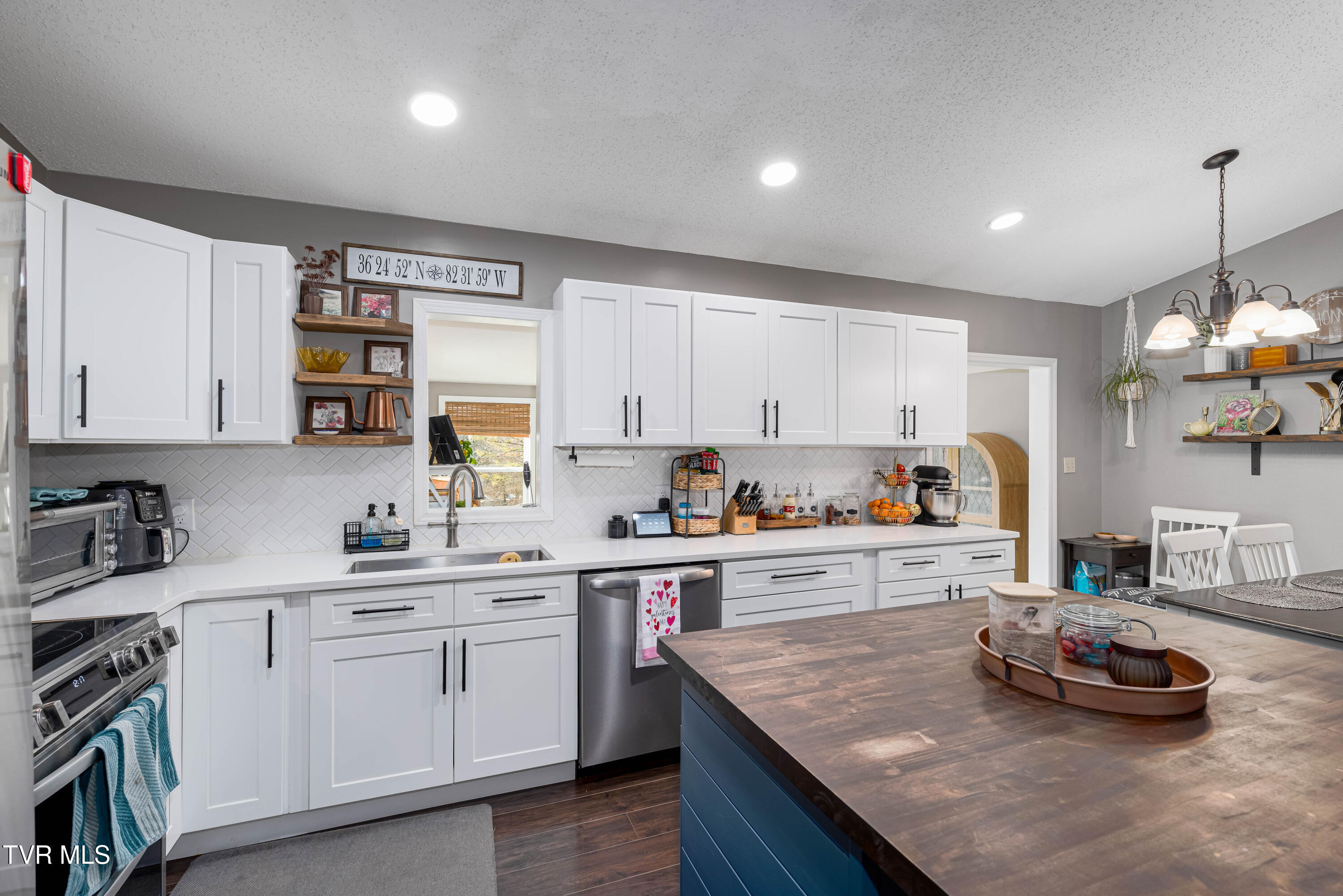 125 Rosebud Lane Gray, TN 37615 - Photo 18 of 66 125 Rosebud Ln (53 of 75)