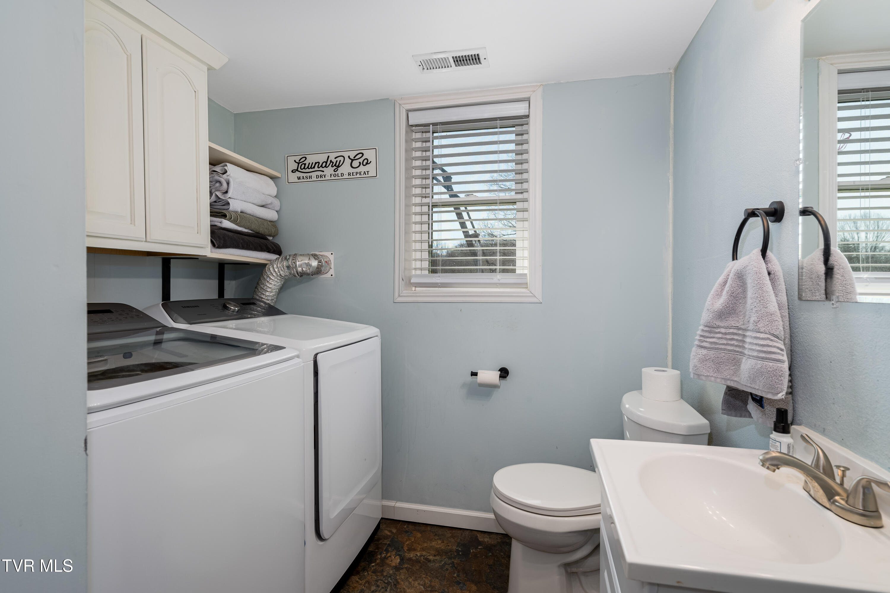 125 Rosebud Lane Gray, TN 37615 - Photo 31 of 66 125 Rosebud Ln (66 of 75)