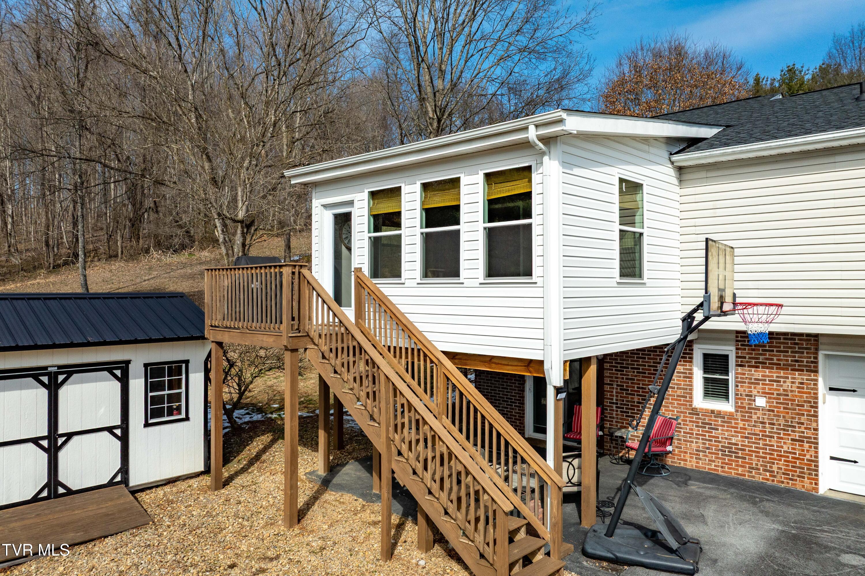125 Rosebud Lane Gray, TN 37615 - Photo 40 of 66 125 Rosebud Ln (18 of 75)