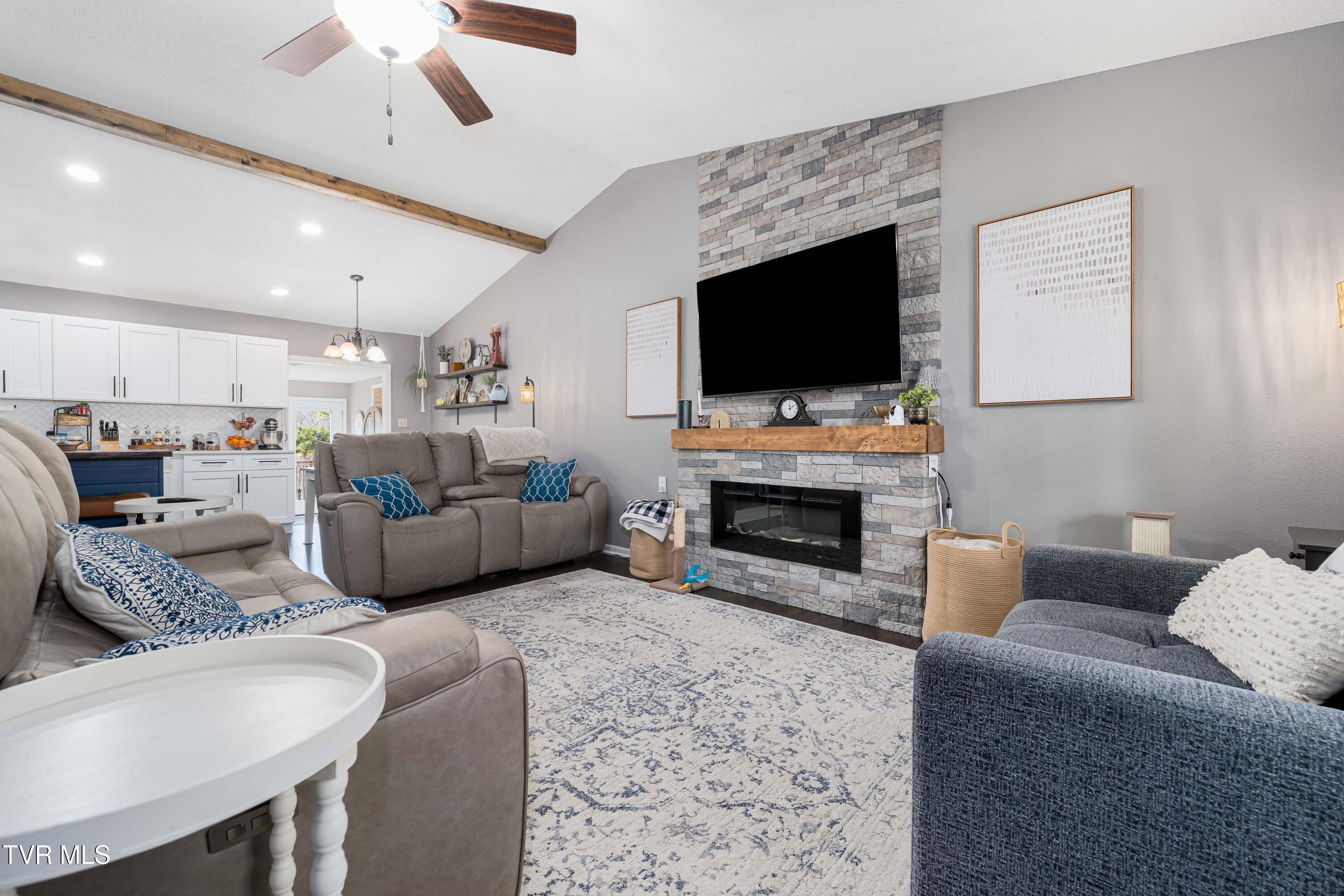 125 Rosebud Lane Gray, TN 37615 - Photo 10 of 66 125 Rosebud Ln (45 of 75)