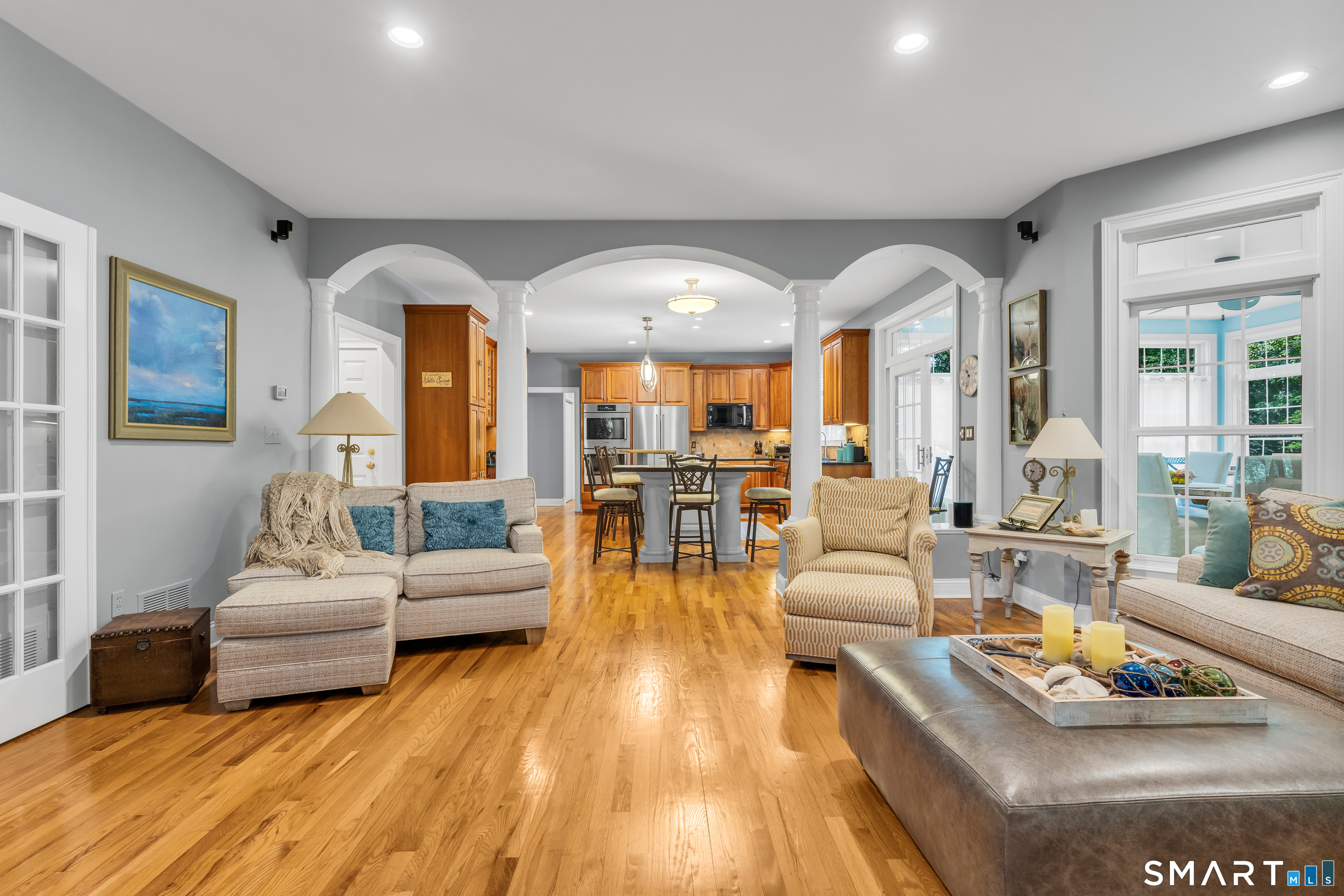 11 Timber Lane Guilford, CT 06437 - Photo 7 of 39 Welcoming and bright