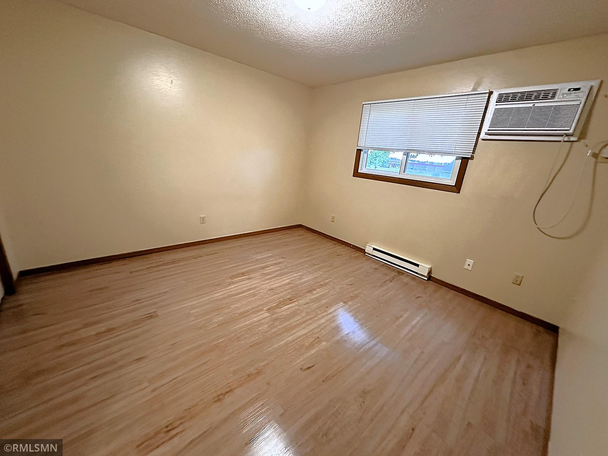 1380 Heritage Drive, Unit 13 New Richmond, WI 54017 - Photo 11 of 21