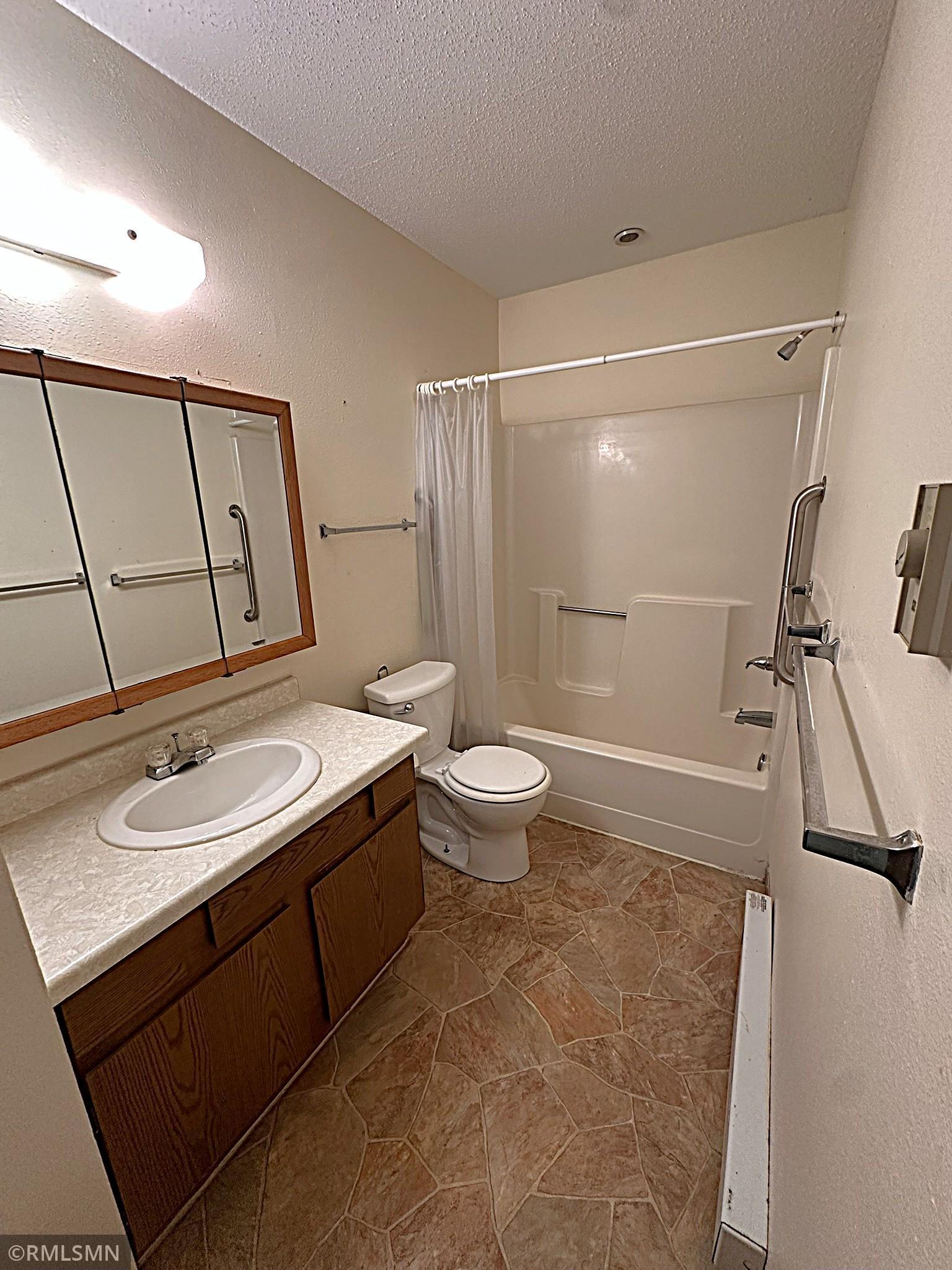 1380 Heritage Drive, Unit 13 New Richmond, WI 54017 - Photo 20 of 21