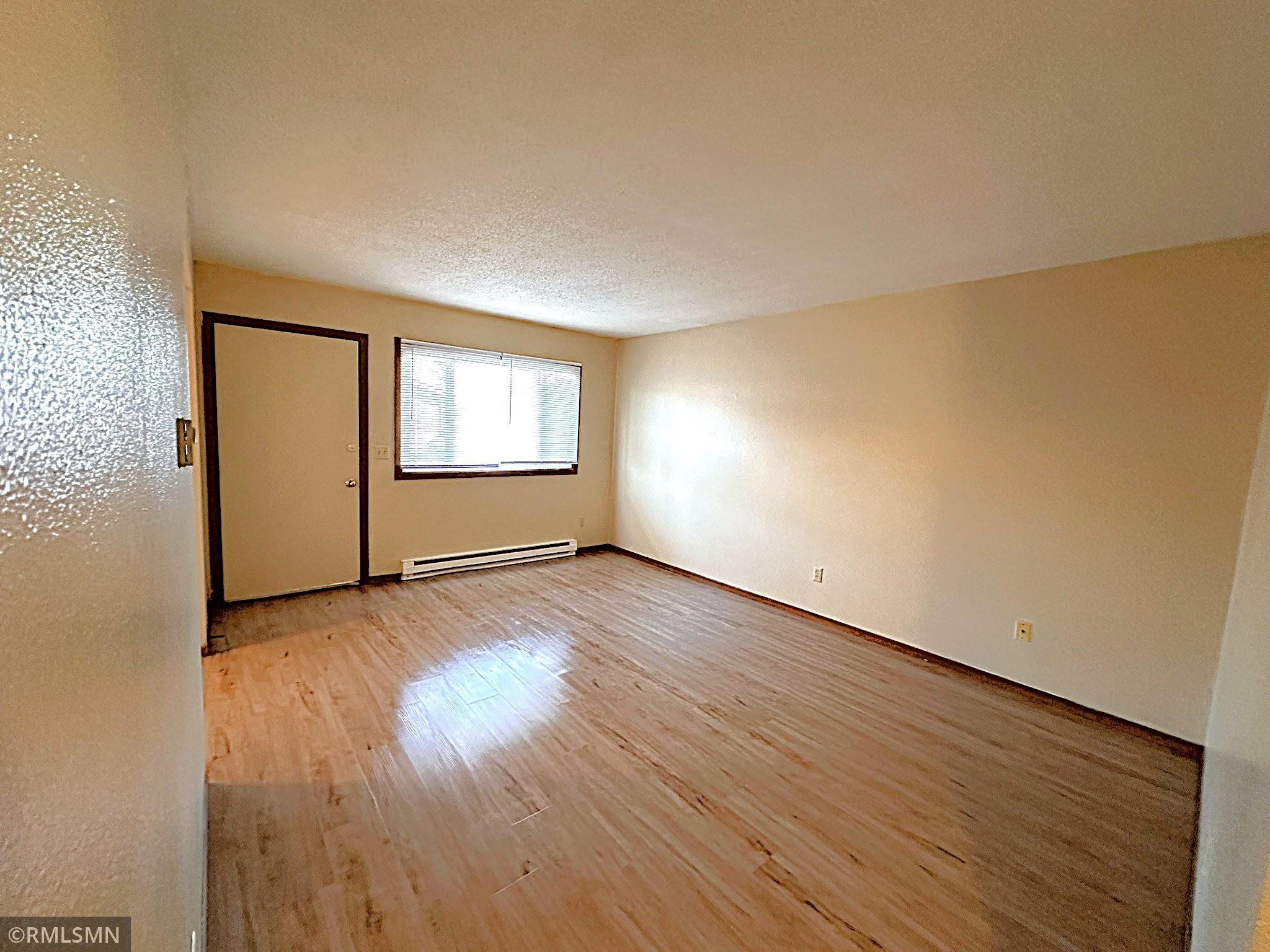 1380 Heritage Drive, Unit 13 New Richmond, WI 54017 - Photo 4 of 21