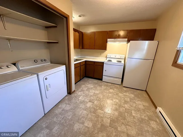 $1,025 | 1380 Heritage Drive, New Richmond, WI 54017