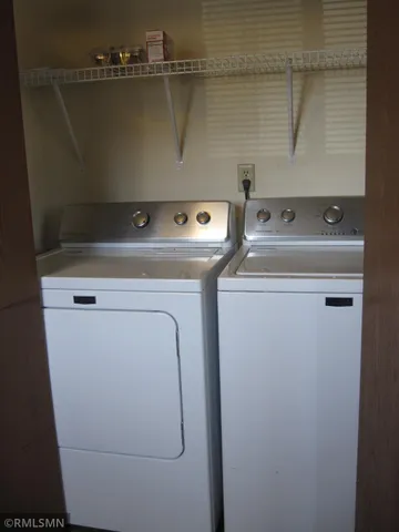 $1,025 | 1380 Heritage Drive, New Richmond, WI 54017