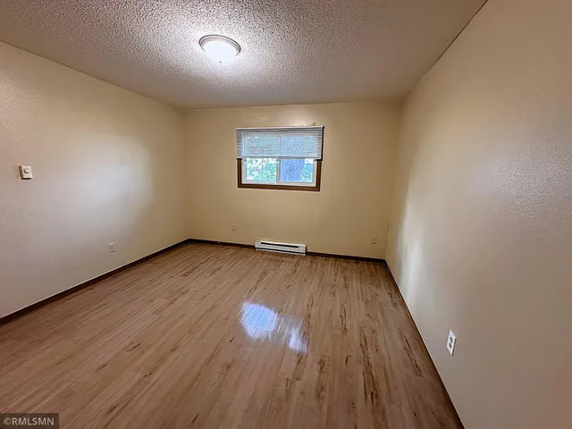 $1,025 | 1380 Heritage Drive, Unit 13, New Richmond, WI 54017