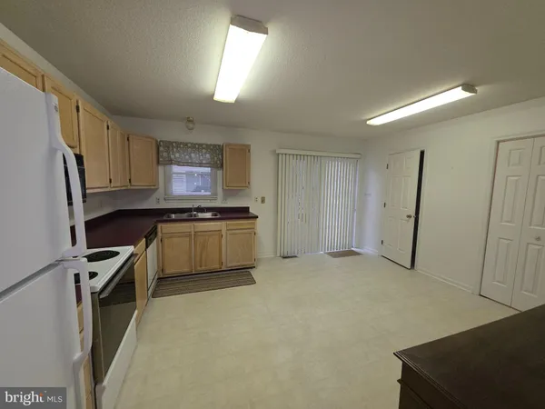 $399,500 | 153 Captains Quarters Road, Unit 6, Ocean City, MD 21842