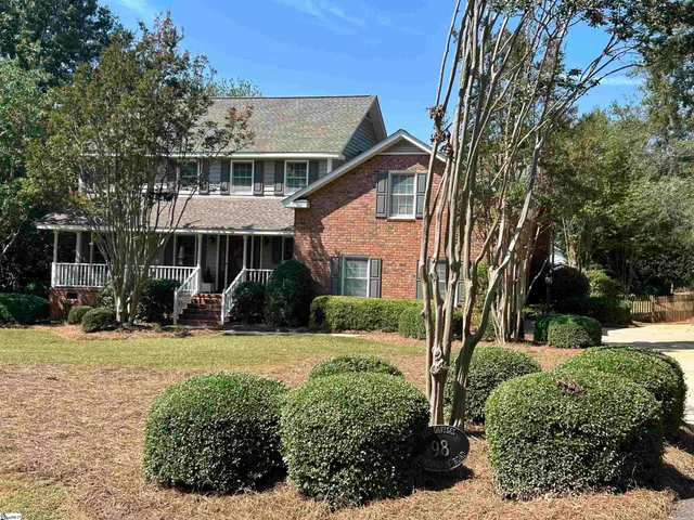 $382,500 | 98 Huntingdon Road, Clinton, SC 29325
