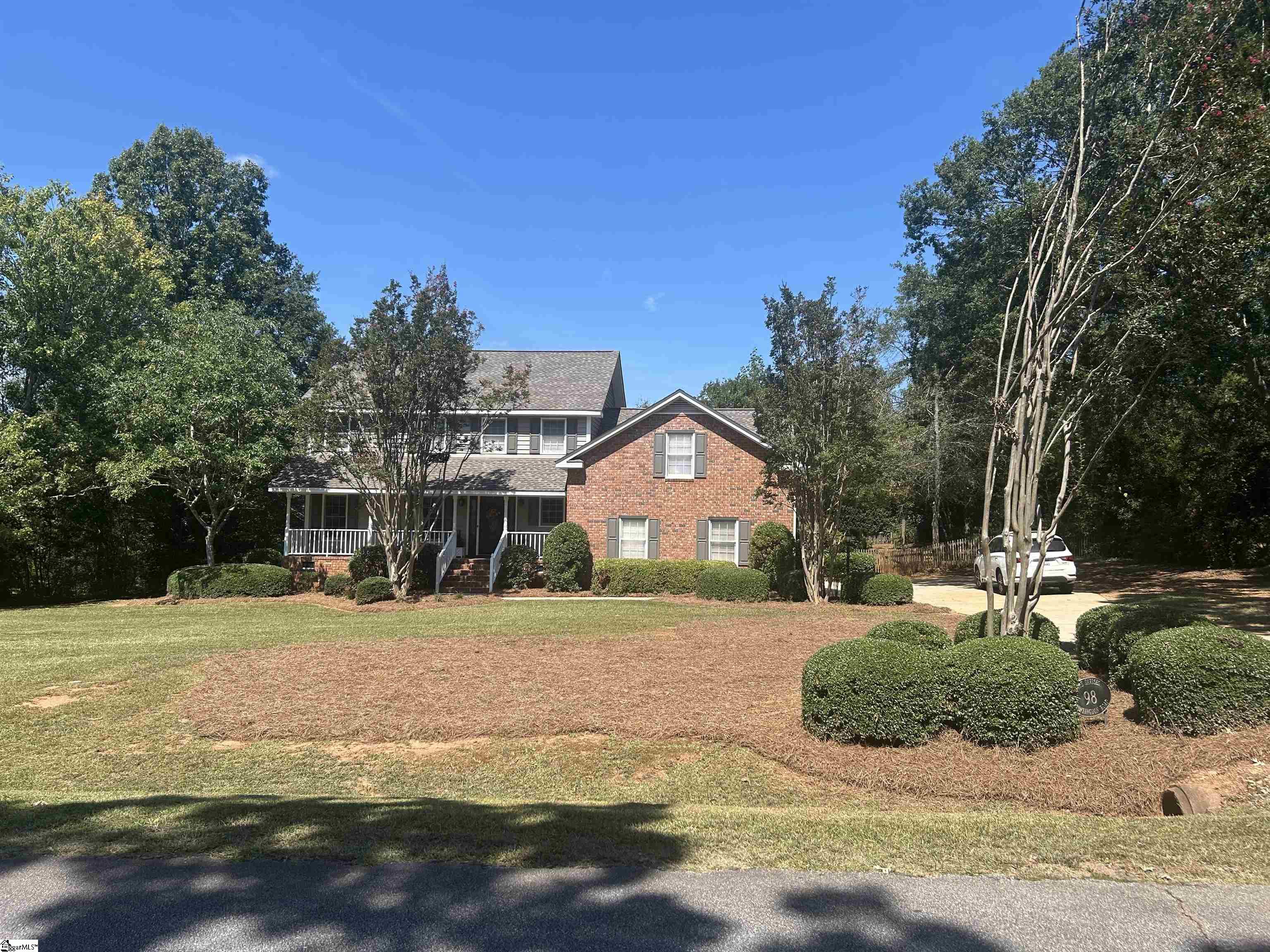 98 Huntingdon Road Clinton, SC 29325 - Photo 2 of 50