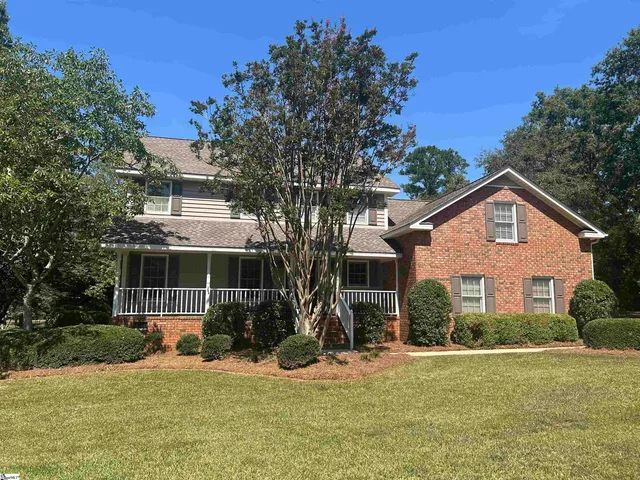 $382,500 | 98 Huntingdon Road, Clinton, SC 29325