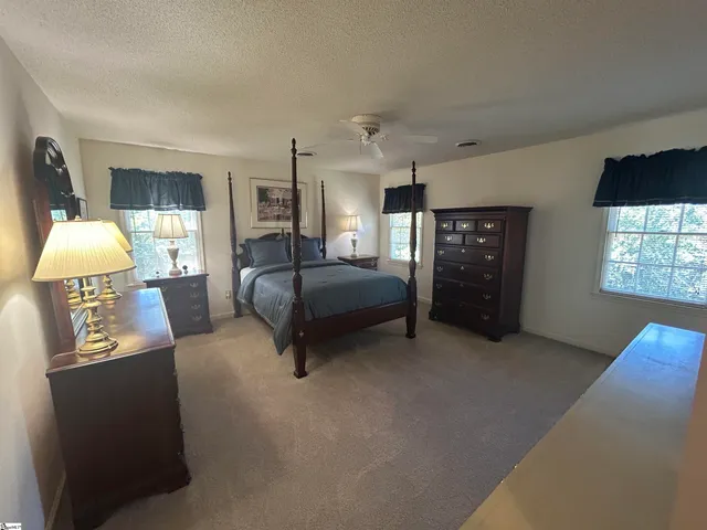 $382,500 | 98 Huntingdon Road, Clinton, SC 29325