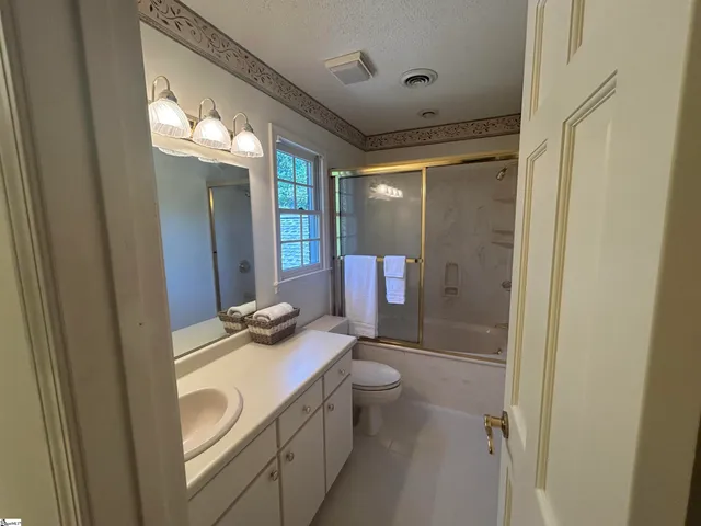 $382,500 | 98 Huntingdon Road, Clinton, SC 29325