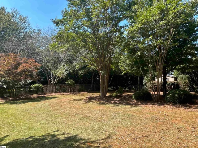 $382,500 | 98 Huntingdon Road, Clinton, SC 29325