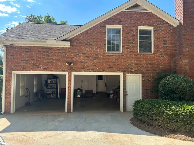 $382,500 | 98 Huntingdon Road, Clinton, SC 29325