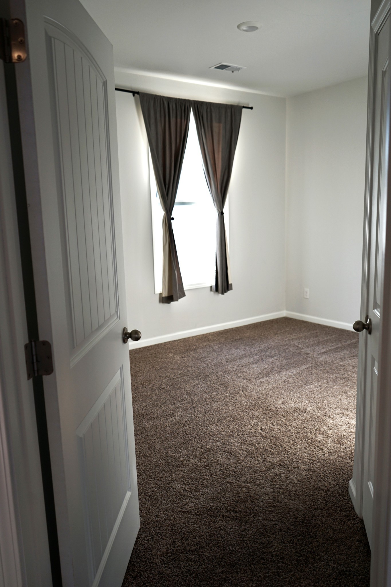 4221 Grapevine Loop Smyrna, TN 37167 - Photo 13 of 18 a view of room with window and air conditioner