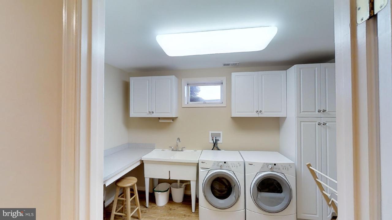 13024 Coppermine Road Union Bridge, MD 21791 - Photo 22 of 30 Laundry Room