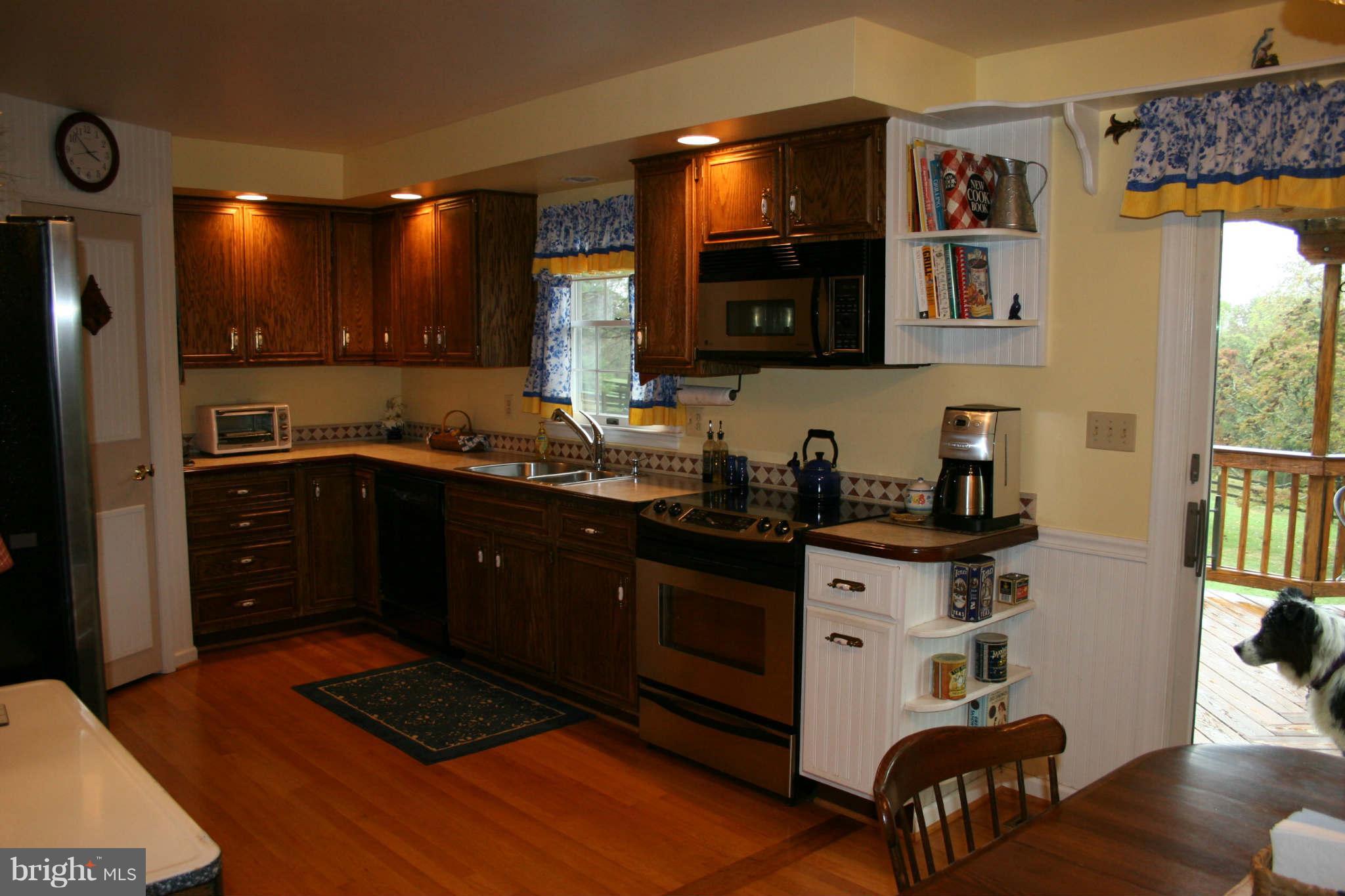 6377 Old Bust Head Road Warrenton, VA 20187 - Photo 13 of 30 Kitchen