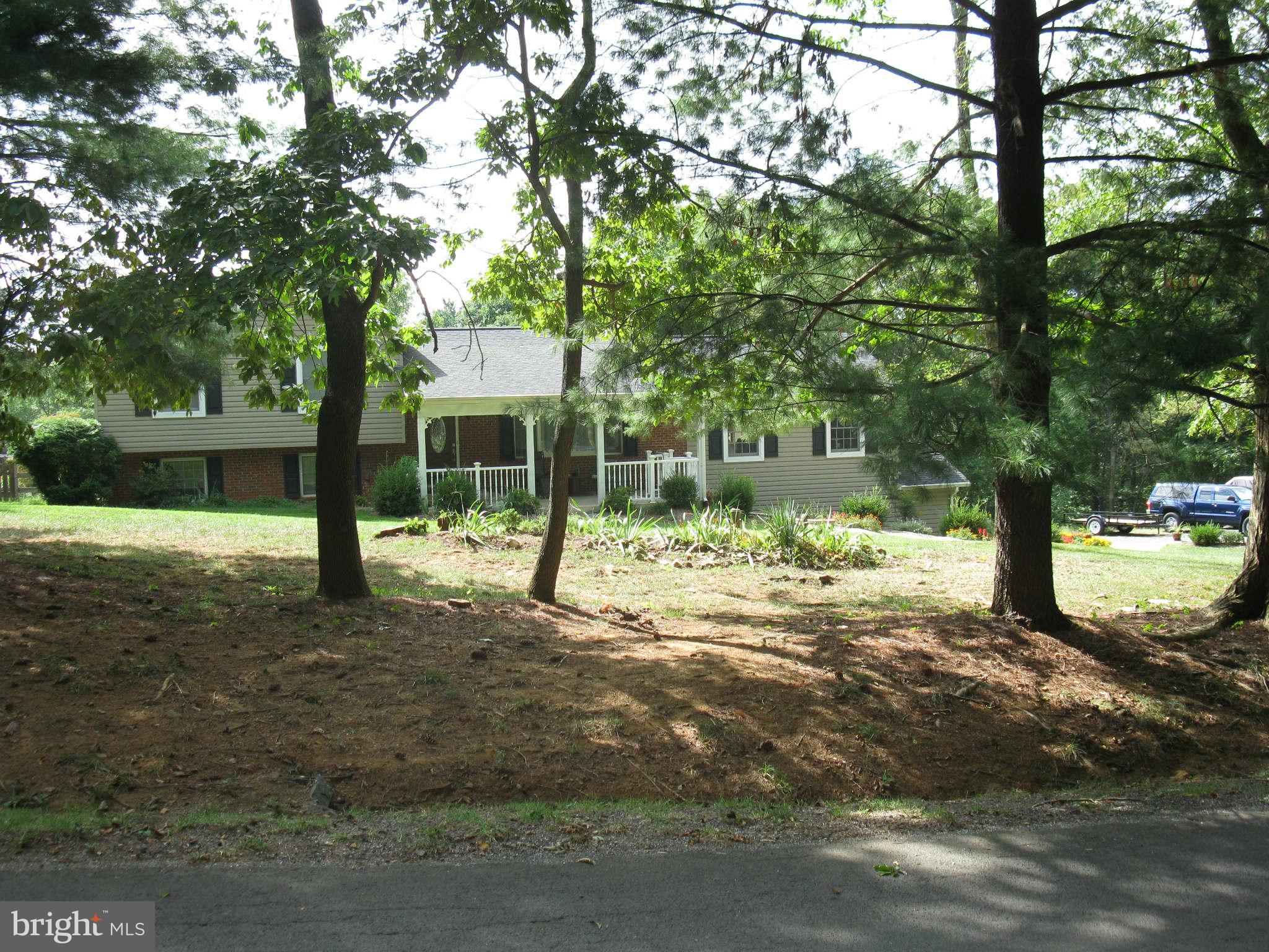 6377 Old Bust Head Road Warrenton, VA 20187 - Photo 3 of 30 Exterior (Front)