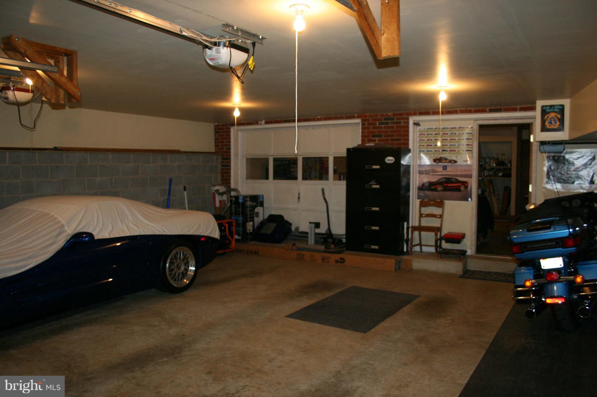 6377 Old Bust Head Road Warrenton, VA 20187 - Photo 30 of 30 Garage