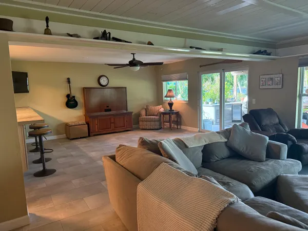 $1,141,000 | 6563 Paul Mar Drive, Lake Worth, FL 33462