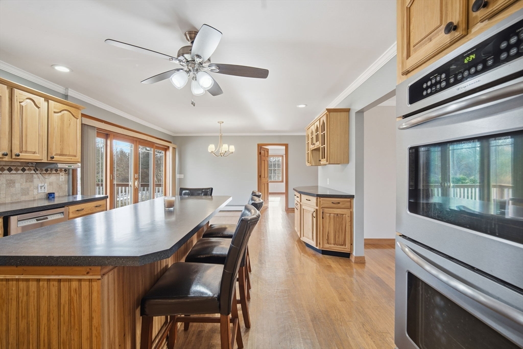 1070 Glendale Road Wilbraham, MA 01095 - Photo 10 of 42