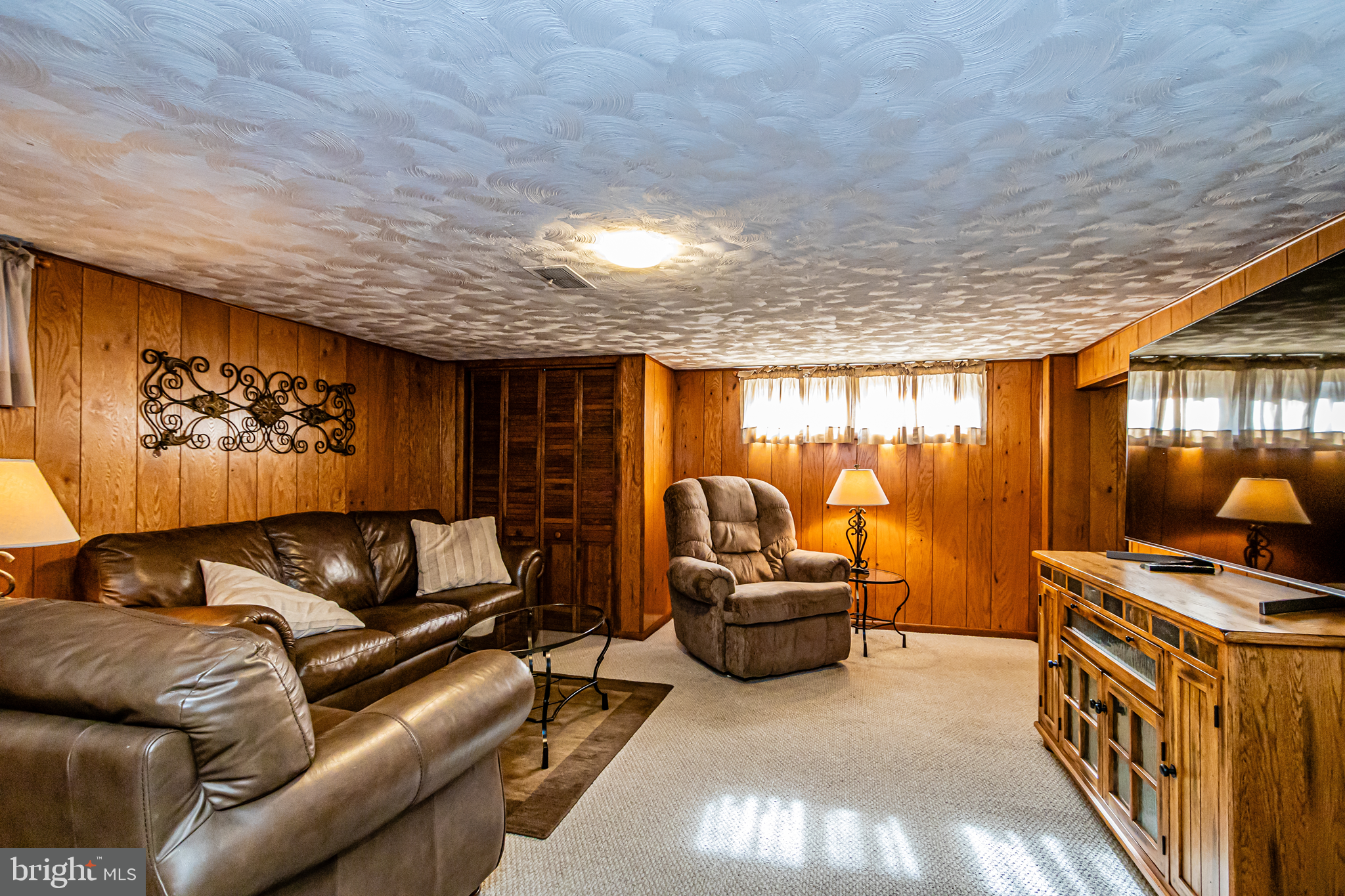 1621 Windsor Avenue Wilmington, DE 19804 - Photo 19 of 27 Family Room