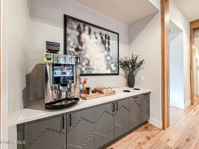 $949,900 | 335 Fraser Point, Camarillo, CA 93012