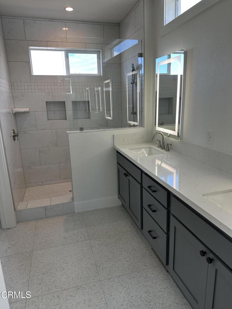 6180 Via Real, Unit 52 Carpinteria, CA 93013 - Photo 19 of 23 Primary Bath