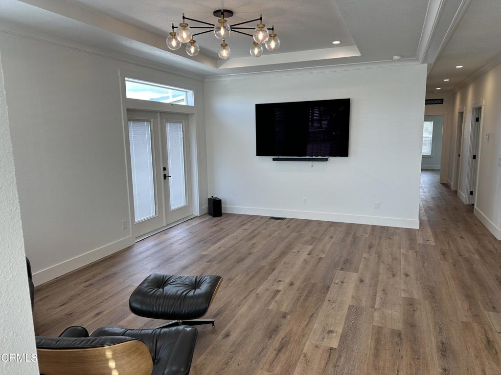 6180 Via Real, Unit 52 Carpinteria, CA 93013 - Photo 6 of 23 Living Room