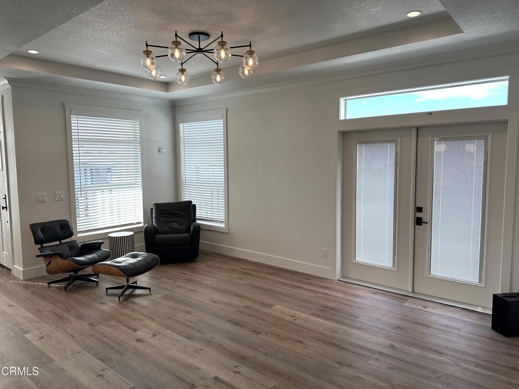 6180 Via Real, Unit 52 Carpinteria, CA 93013 - Photo 10 of 23 Living Room