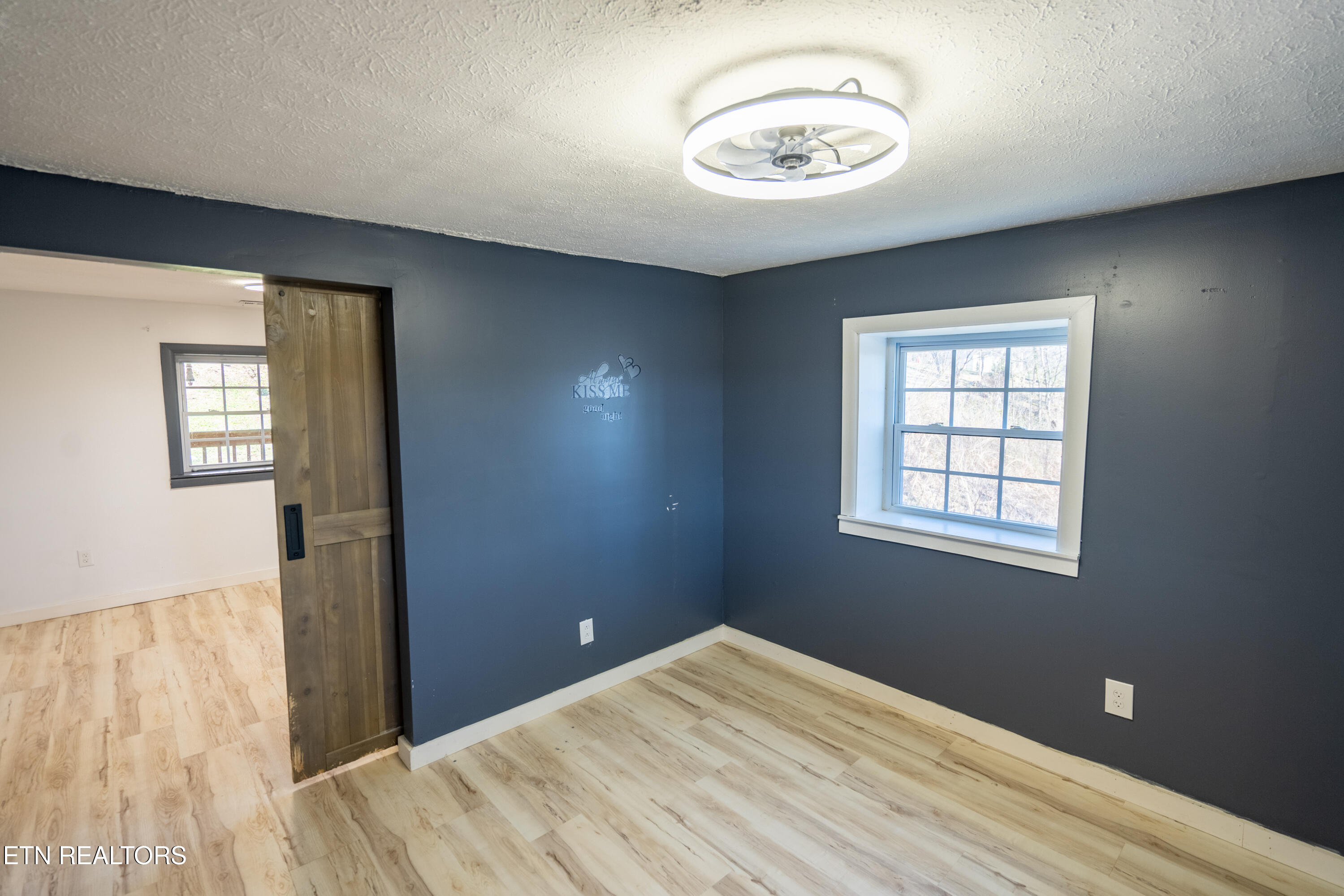 191 Hudson Lane Clinton, TN 37716 - Photo 22 of 60 191 Hudson Lane-27