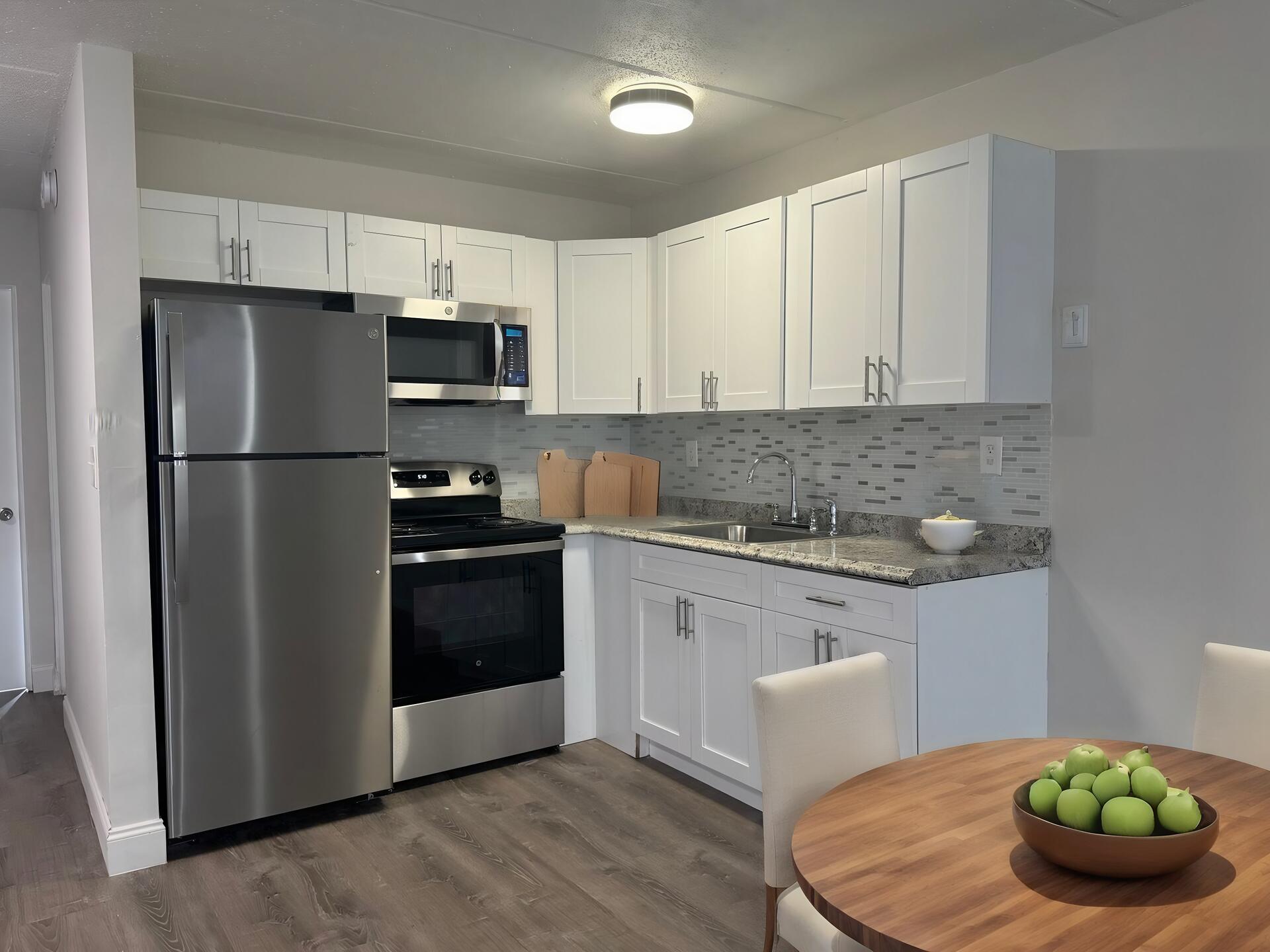 2708 Vandiver Drive, Unit 11C West Palm Beach, FL 33409 - Photo 16 of 16 original